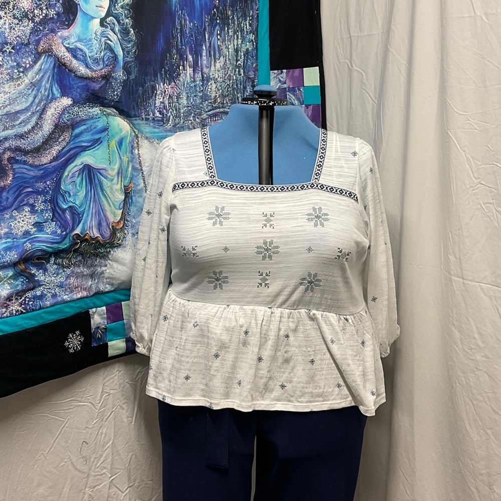 Ricki's White and Blue Patterned Blouse